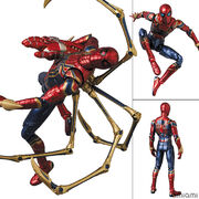 MAFEX マフェックス No.121 AVENGERS END GAME IRON SPIDER (ENDGAME Ver.)